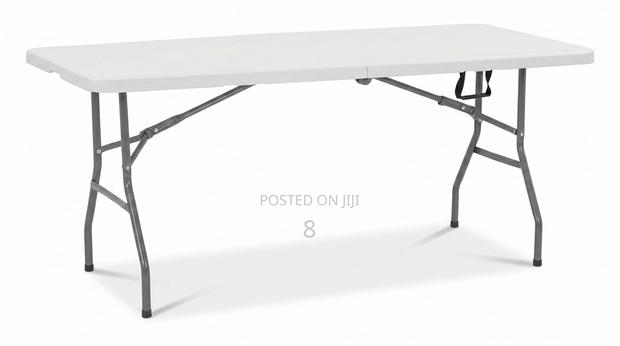 Large Foldable Table 6ft for Parties and Family Events