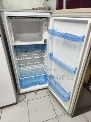 Amco Clean Large Singl Door Fridge