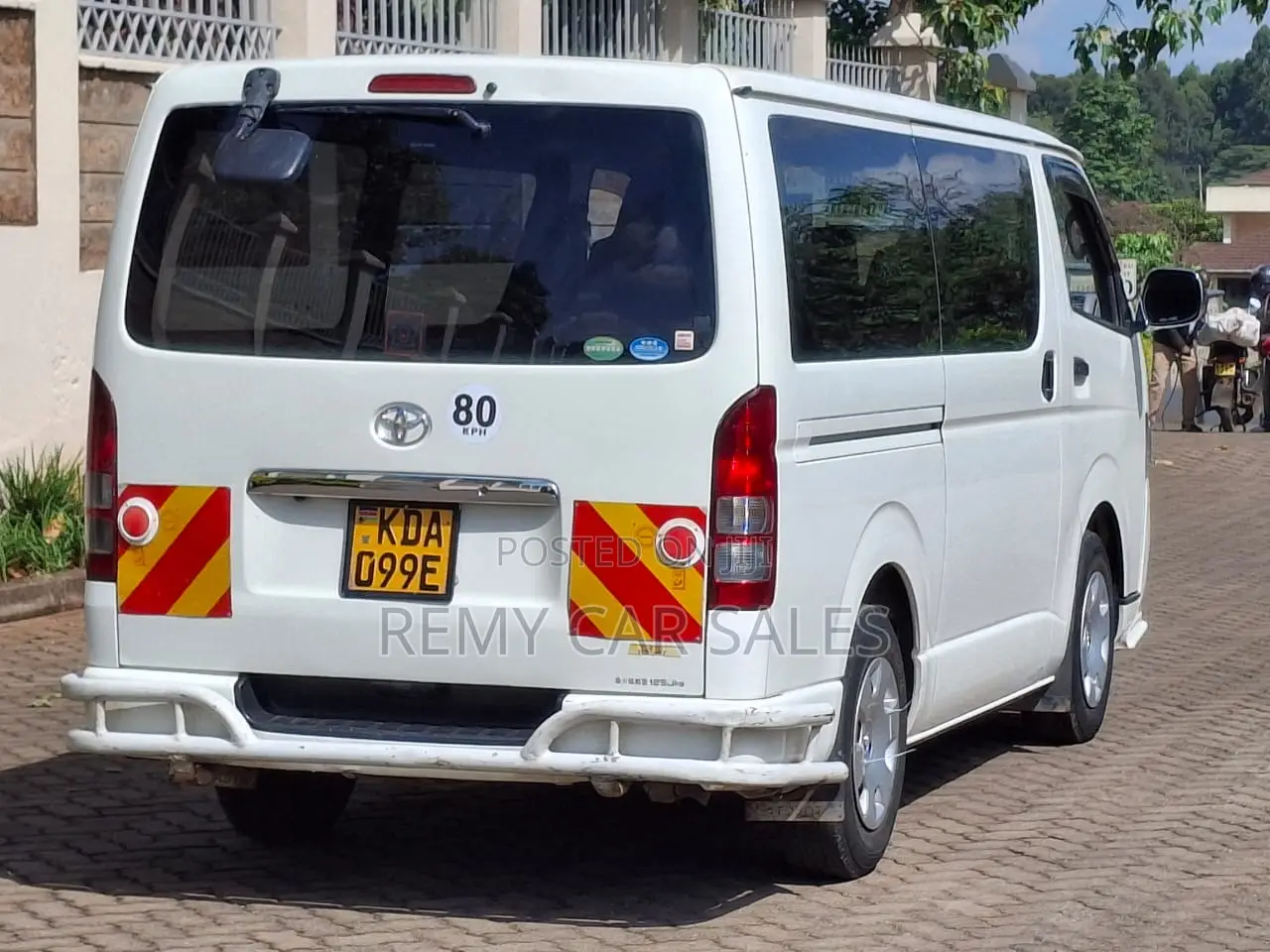 Toyota HiAce SV Premium 2013 White