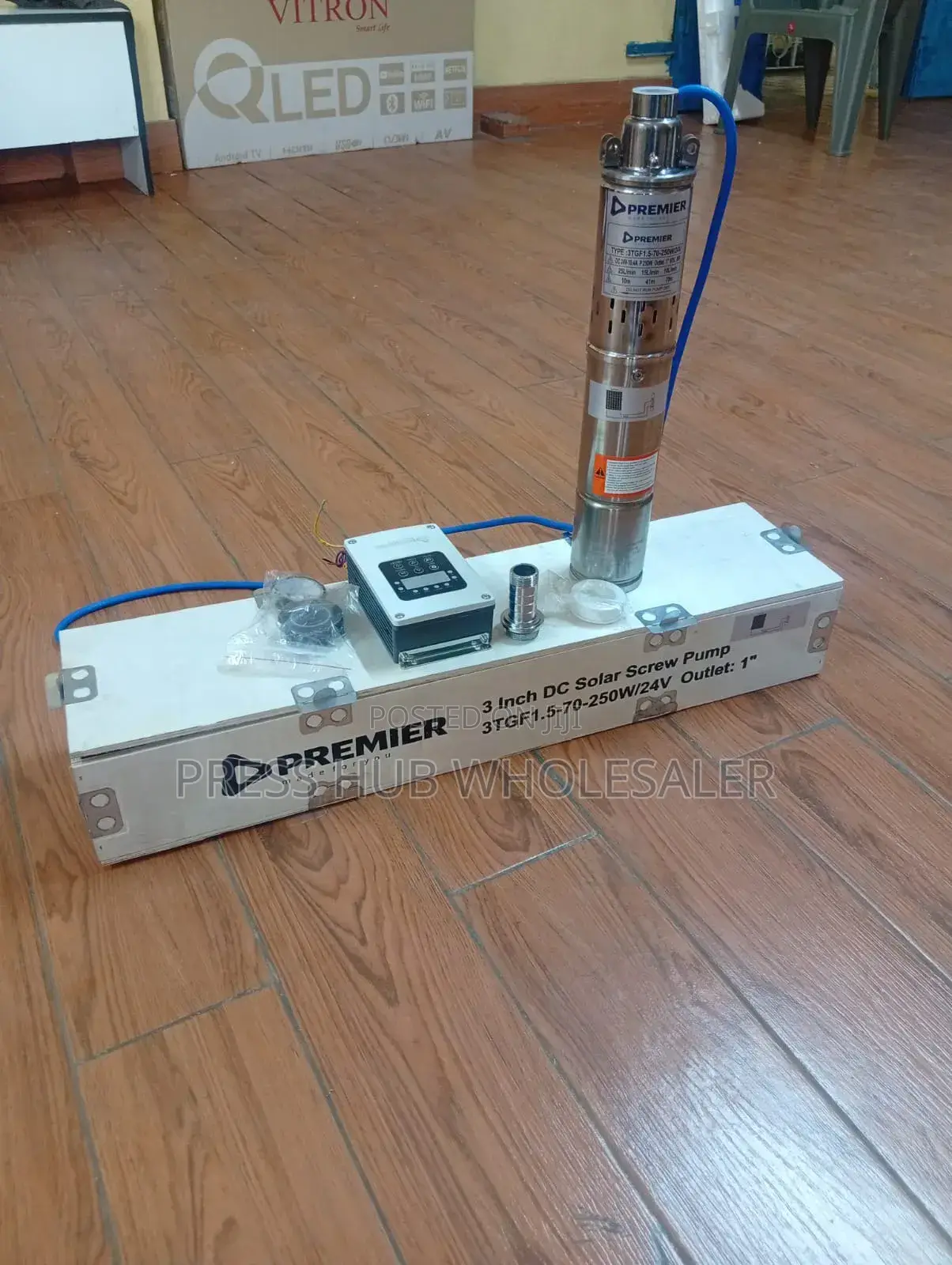 3 Inch Dc Solar Screw Pump Featuring a 250w Motor and 24v Power