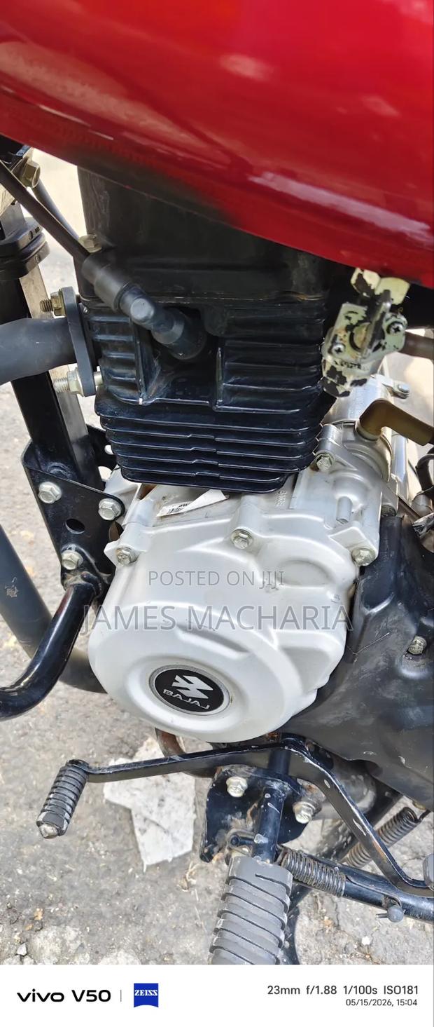Bajaj Boxer 150 UG 2026 Red - thumbnail 5
