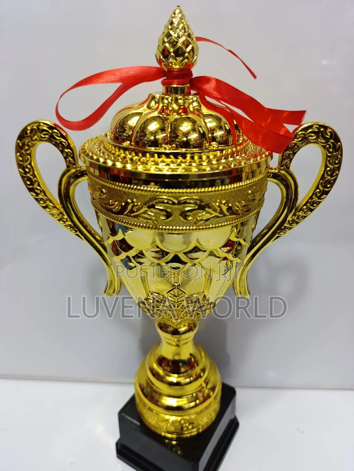 Ribon Trophy Cup