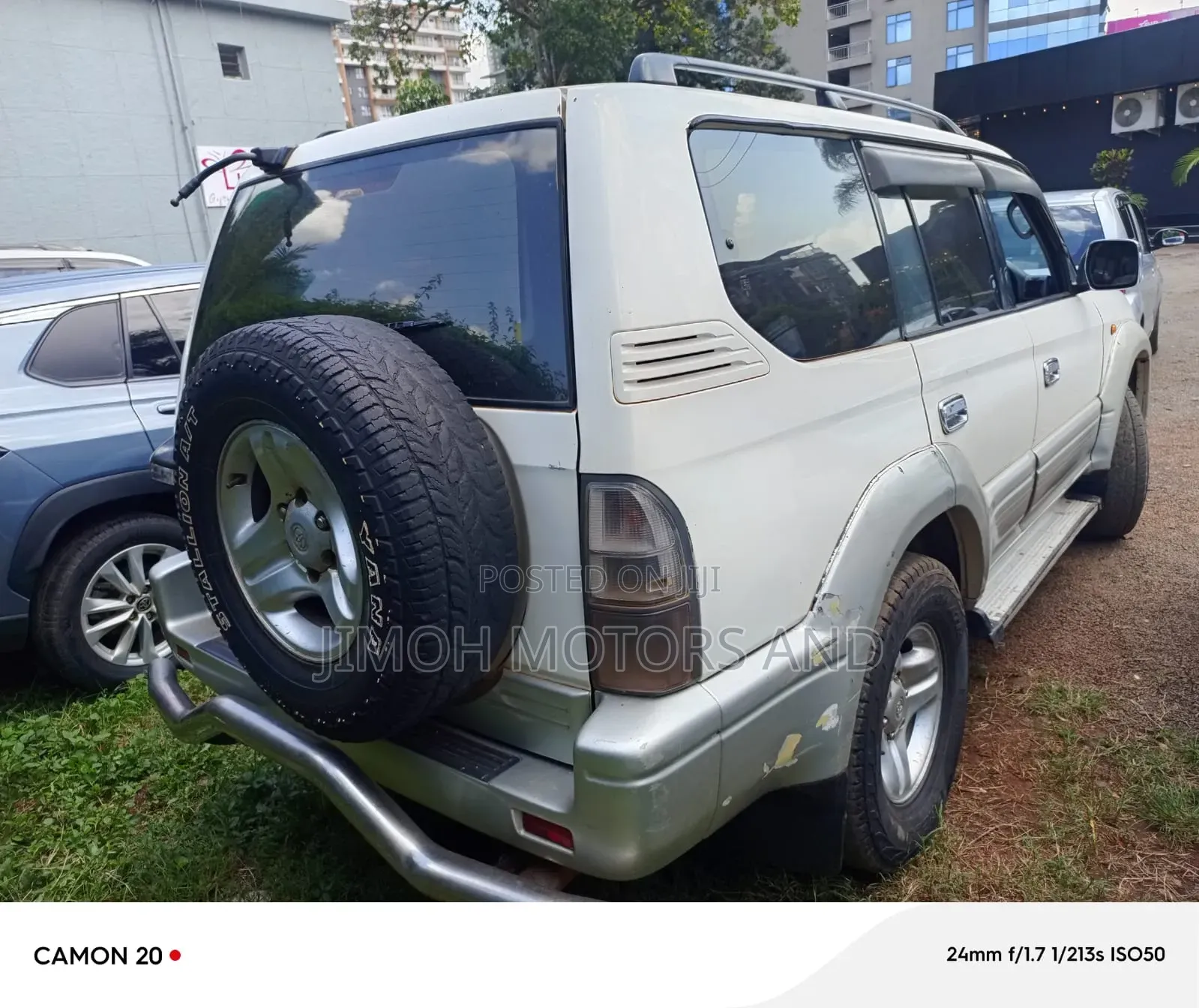 Toyota Land Cruiser Prado 2001 White