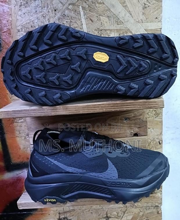 Zoom X Vibram Megagrip Gym / Running Shoes Size 39 -44