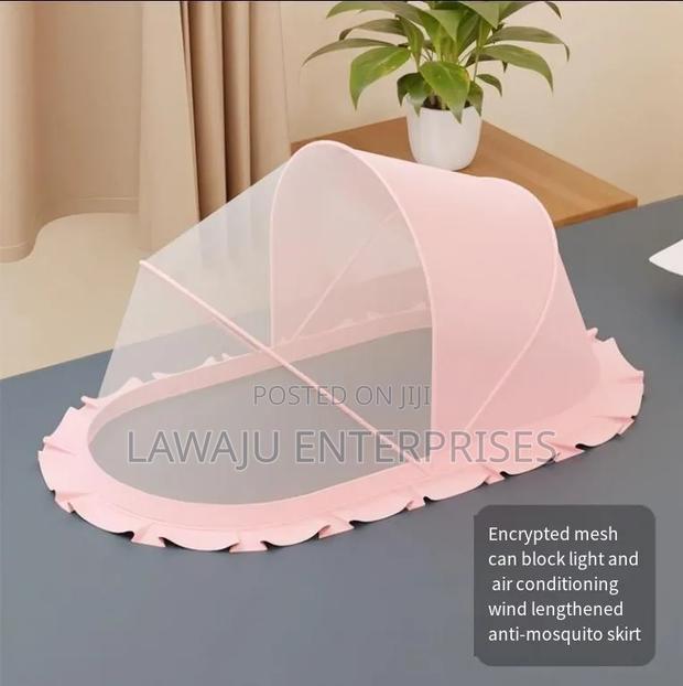 Bottomless Mosquito Net