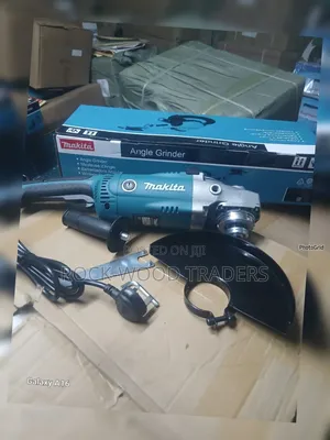 Makita Electric Angle Grinder 9inches