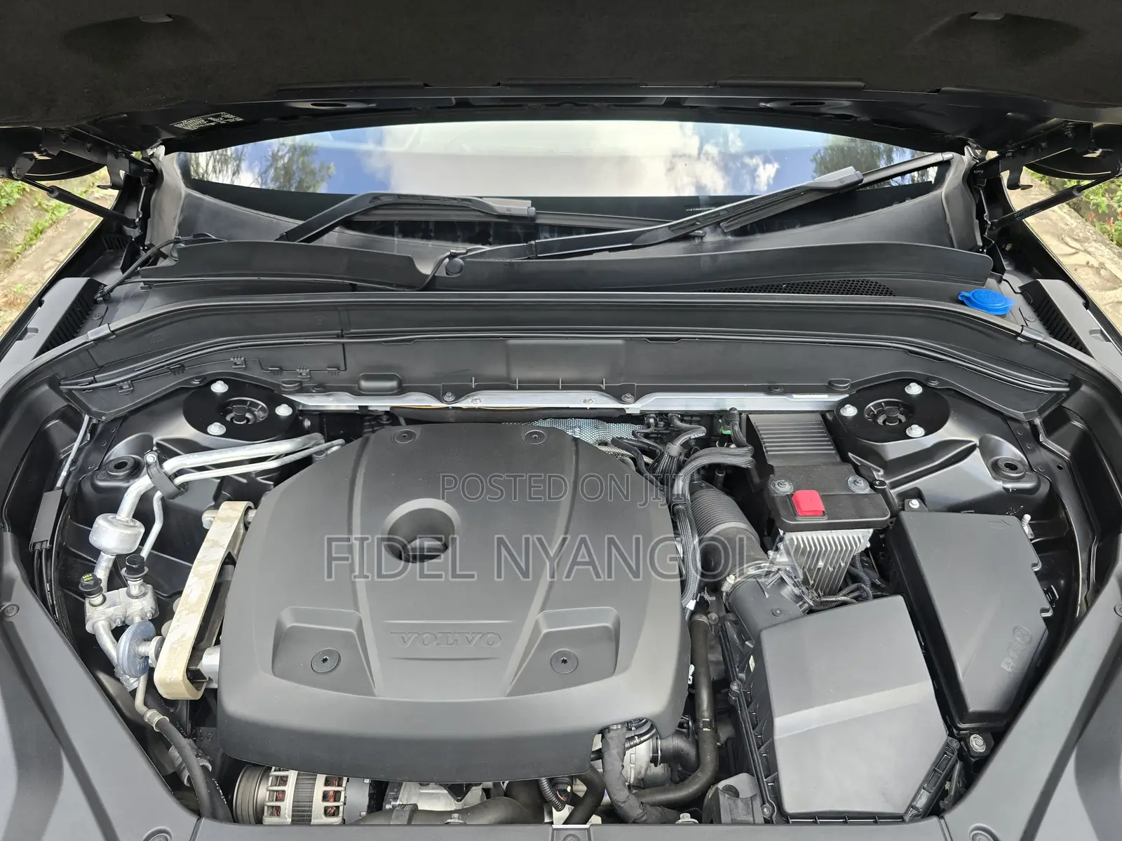 Volvo XC90 T5 Momentum AWD 2019 Black