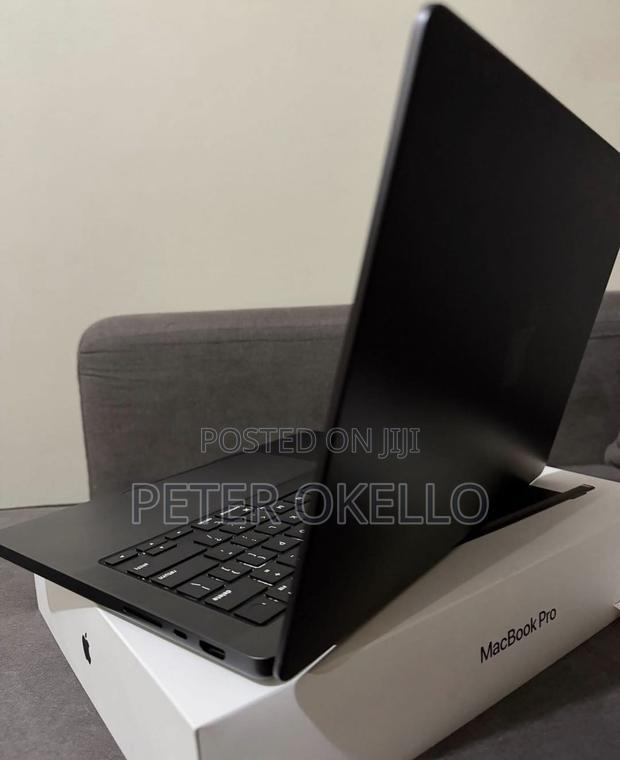 Laptop Apple MacBook Pro 24GB Apple M4 Pro SSD 512GB - thumbnail 5