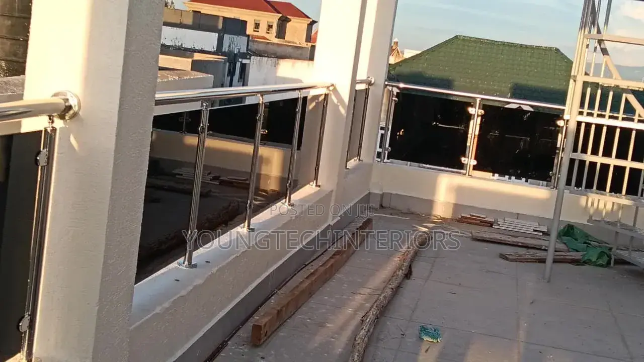 Frameless Mirrors and Balcony Glass Installation