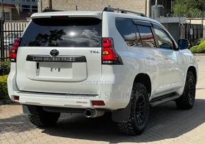 Toyota Land Cruiser Prado 2019