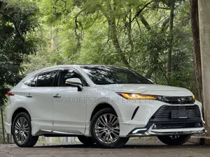 Toyota Harrier 2.0 2020 White