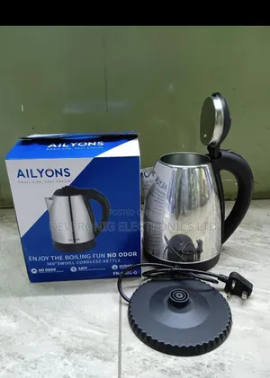 Lyons Cordless Kettle