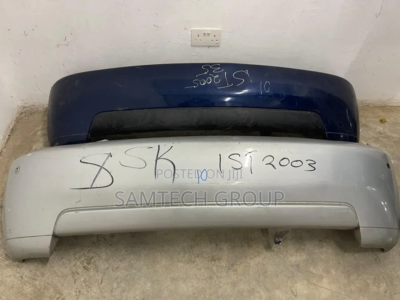 Toyota Ist 2003 Rear Bumper