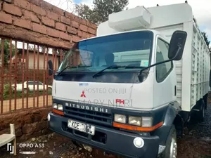 Mitsubishi Fh 215truck,