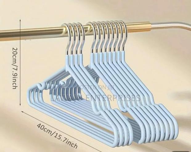 10 Pack Hangers