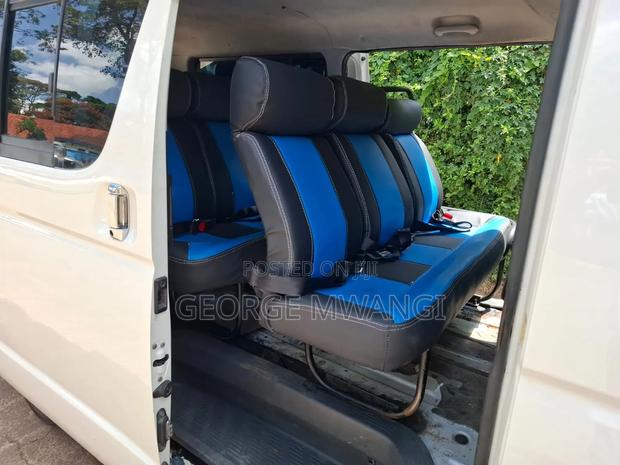 Toyota HiAce 2011 White - thumbnail 10