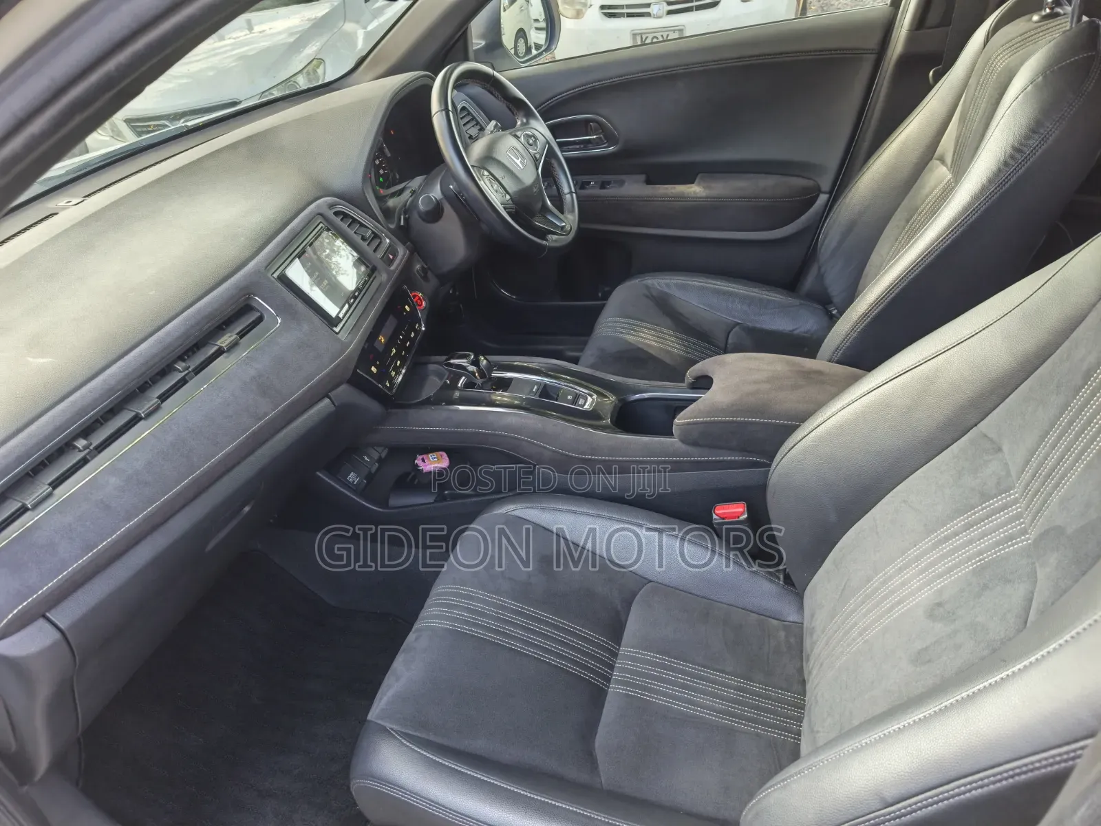 Honda Vezel 2019 White