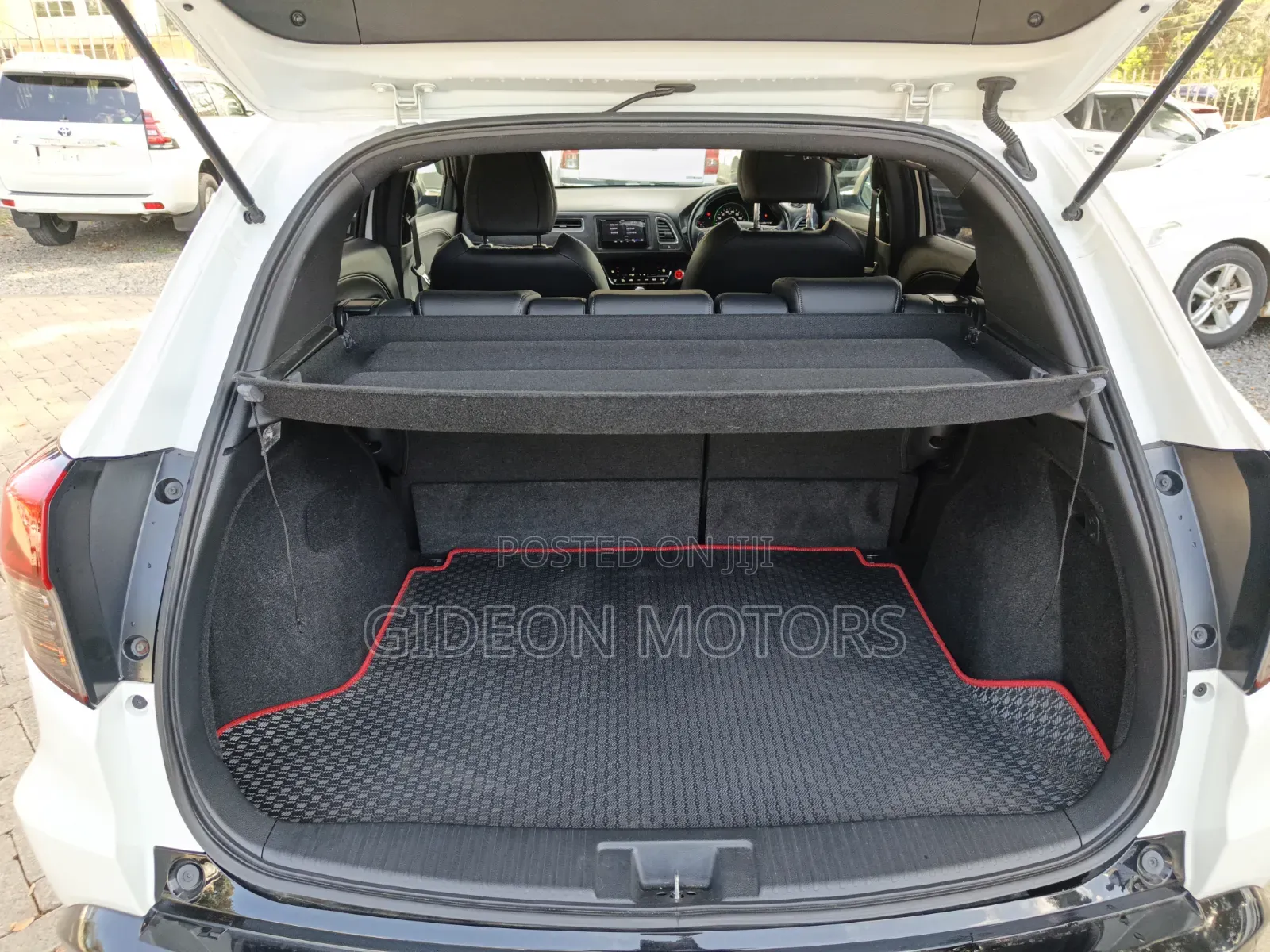 Honda Vezel 2019 White