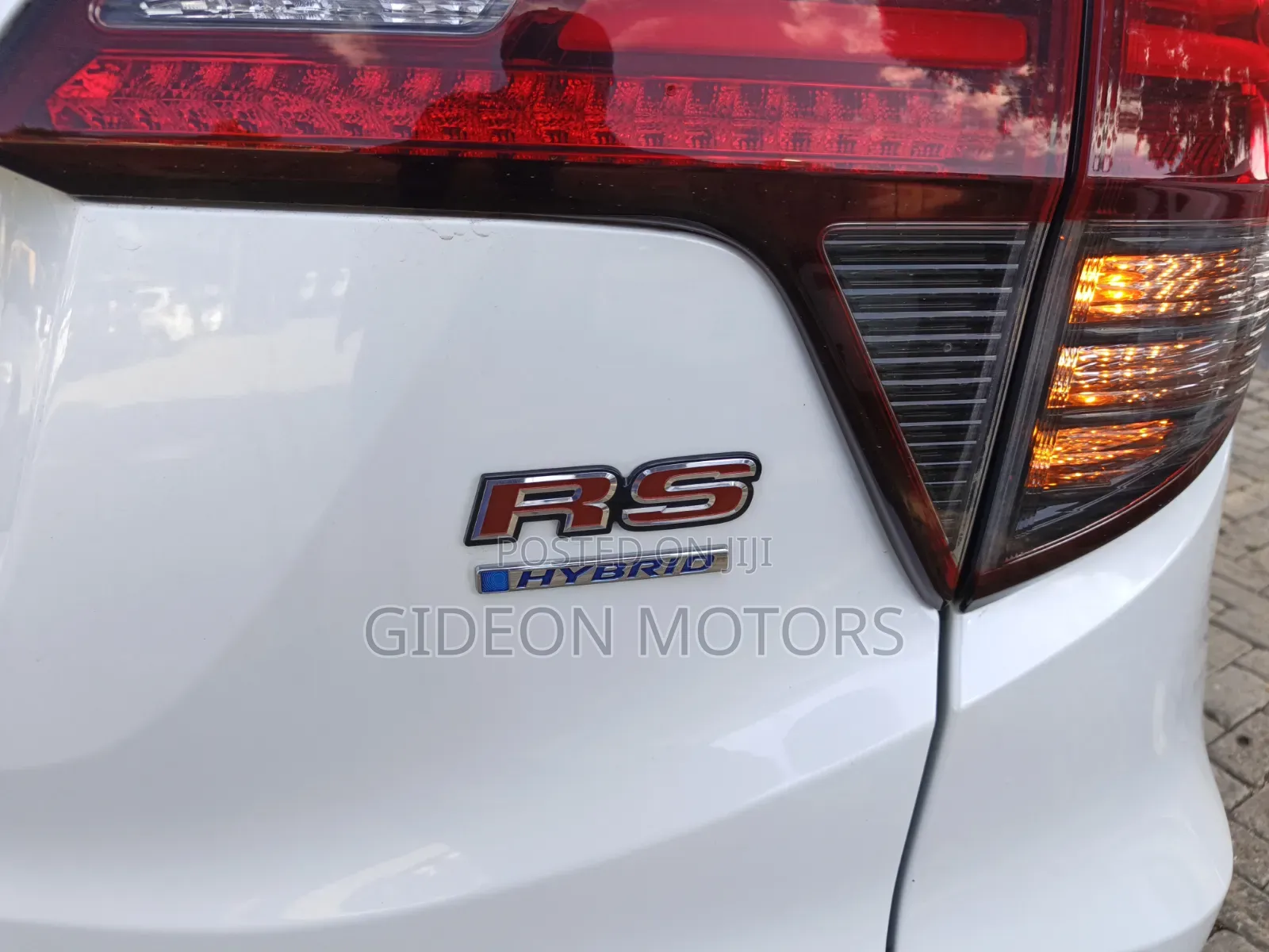 Honda Vezel 2019 White