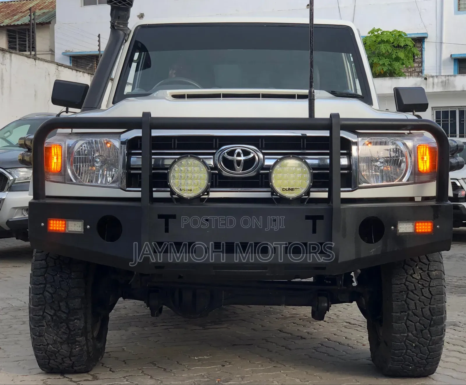 Toyota Land Cruiser 2019 Pearl