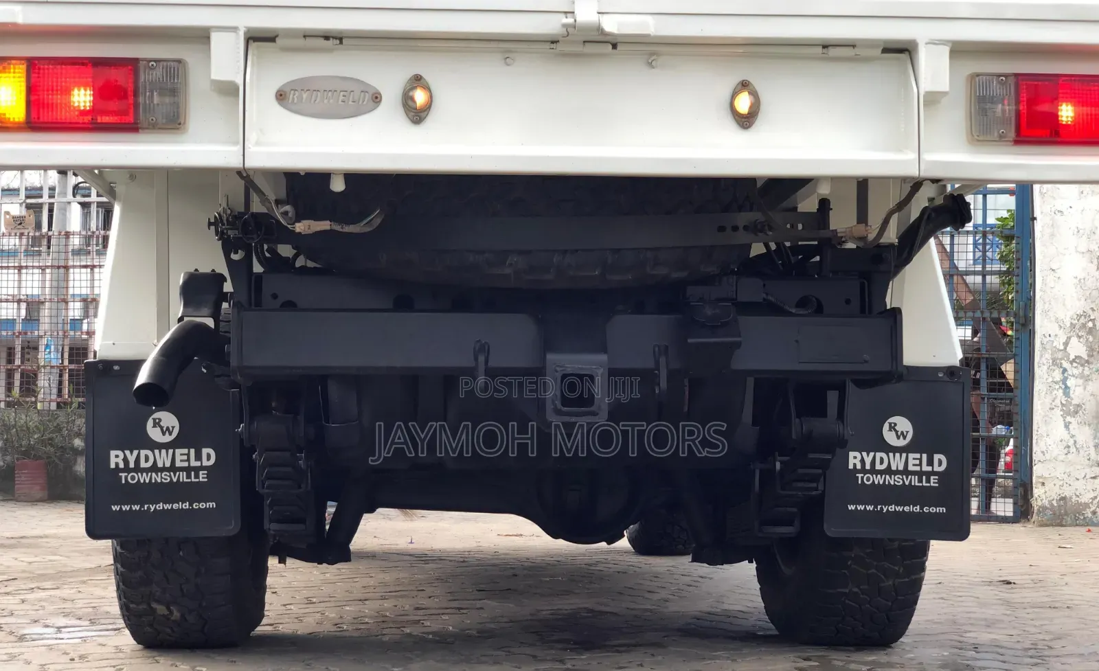 Toyota Land Cruiser 2019 Pearl
