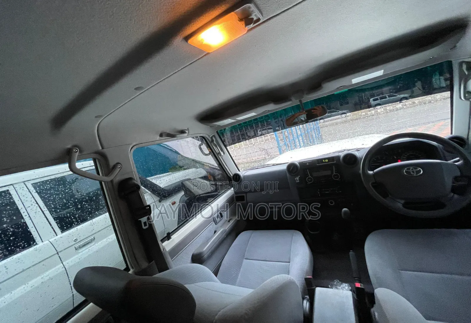 Toyota Land Cruiser 2019 Pearl