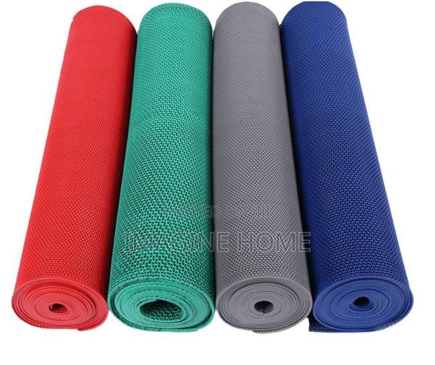 Rich Modern Look Perforated Carpet