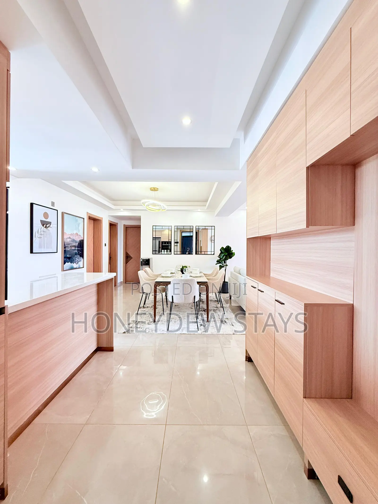 Modern 3br Airbnb at 108 Riverside