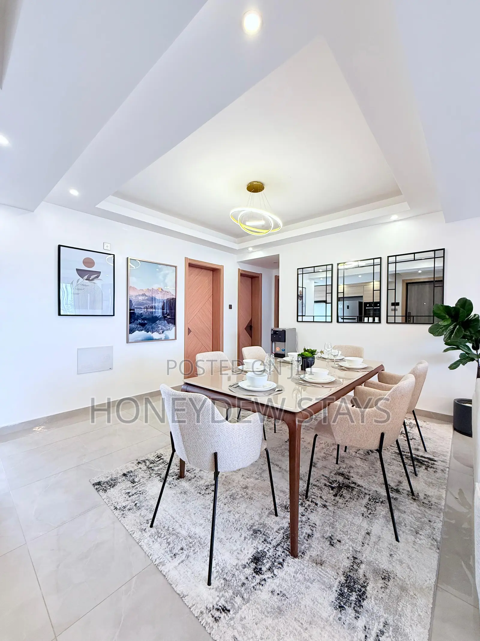 Modern 3br Airbnb at 108 Riverside