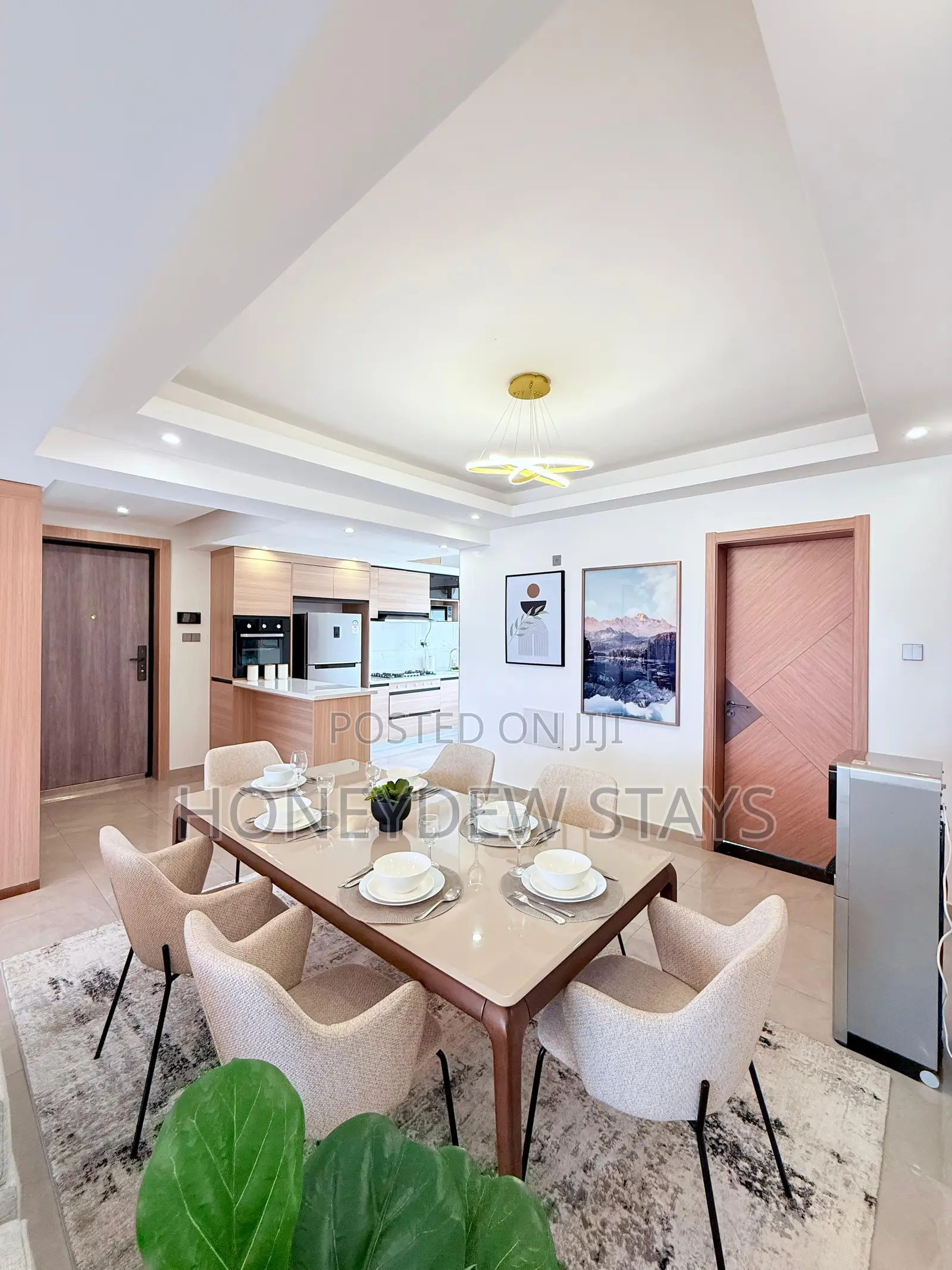 Modern 3br Airbnb at 108 Riverside