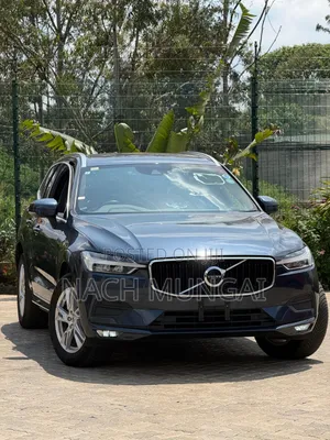 Volvo XC60 2018 Blue