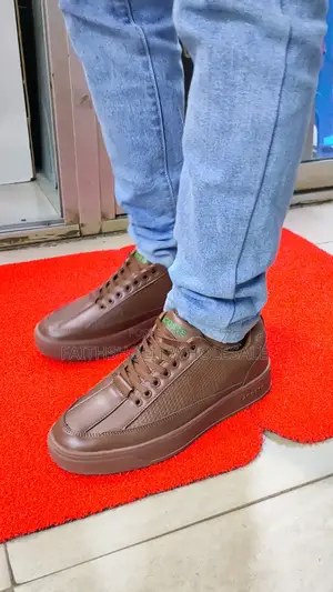 Men's Casual Sneakers