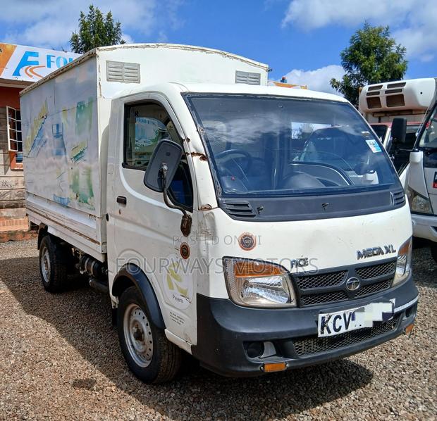 Tata Mega Xl - main view
