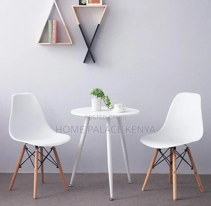 Dining Chair: Plastic Eames Style Dining Chair