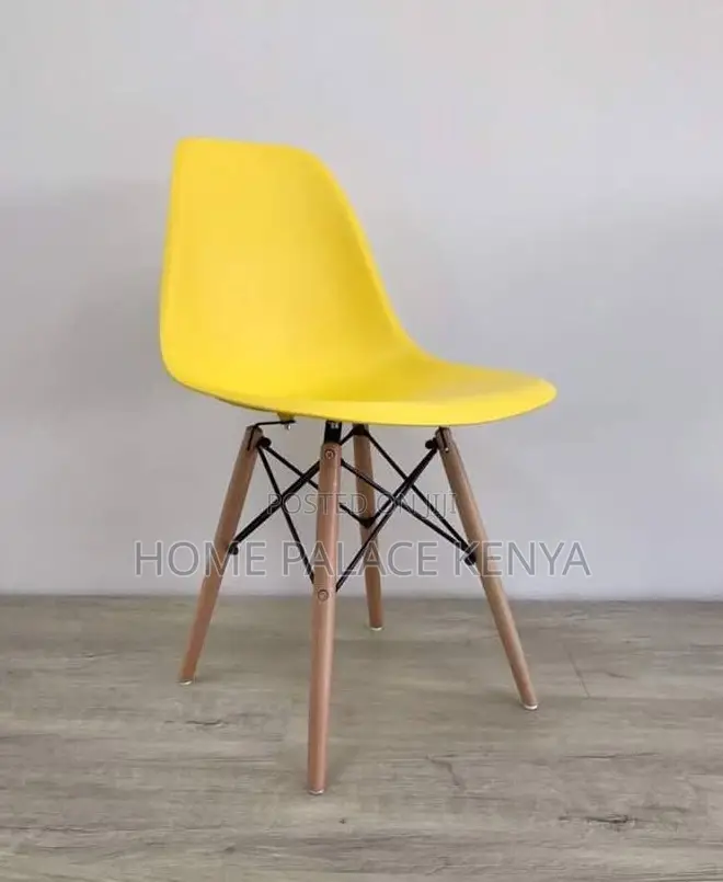 Dining Chair: Plastic Eames Style Dining Chair