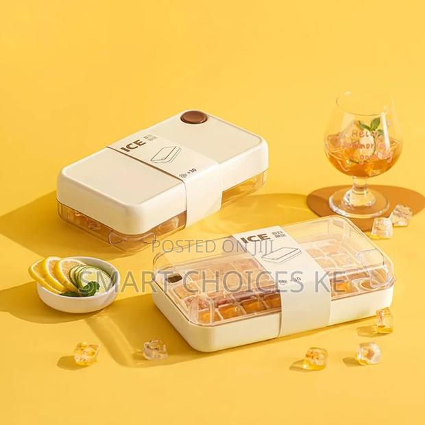 Household Silicone Ice Cube Maker - thumbnail 3
