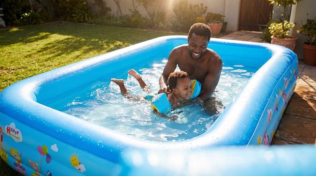 Durable Family Pool for Outdoor Garden Entertainment