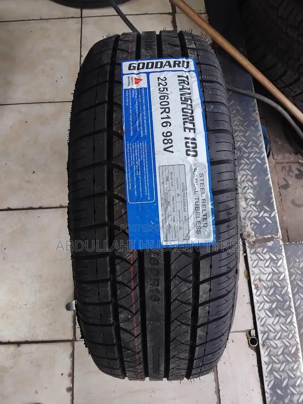 225/60 R16 Tranforce 98v