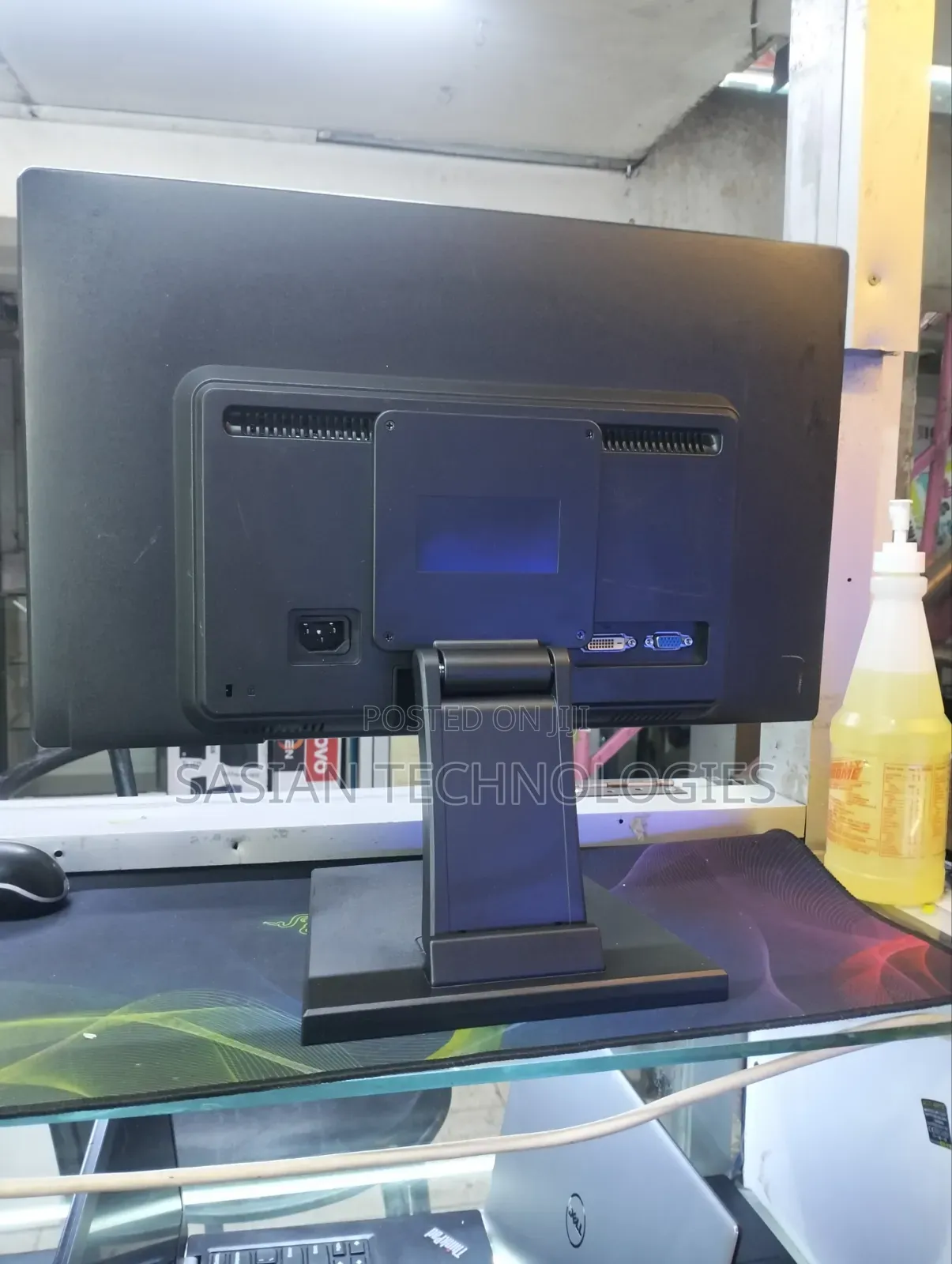 Hp W2082 Wide Monitor