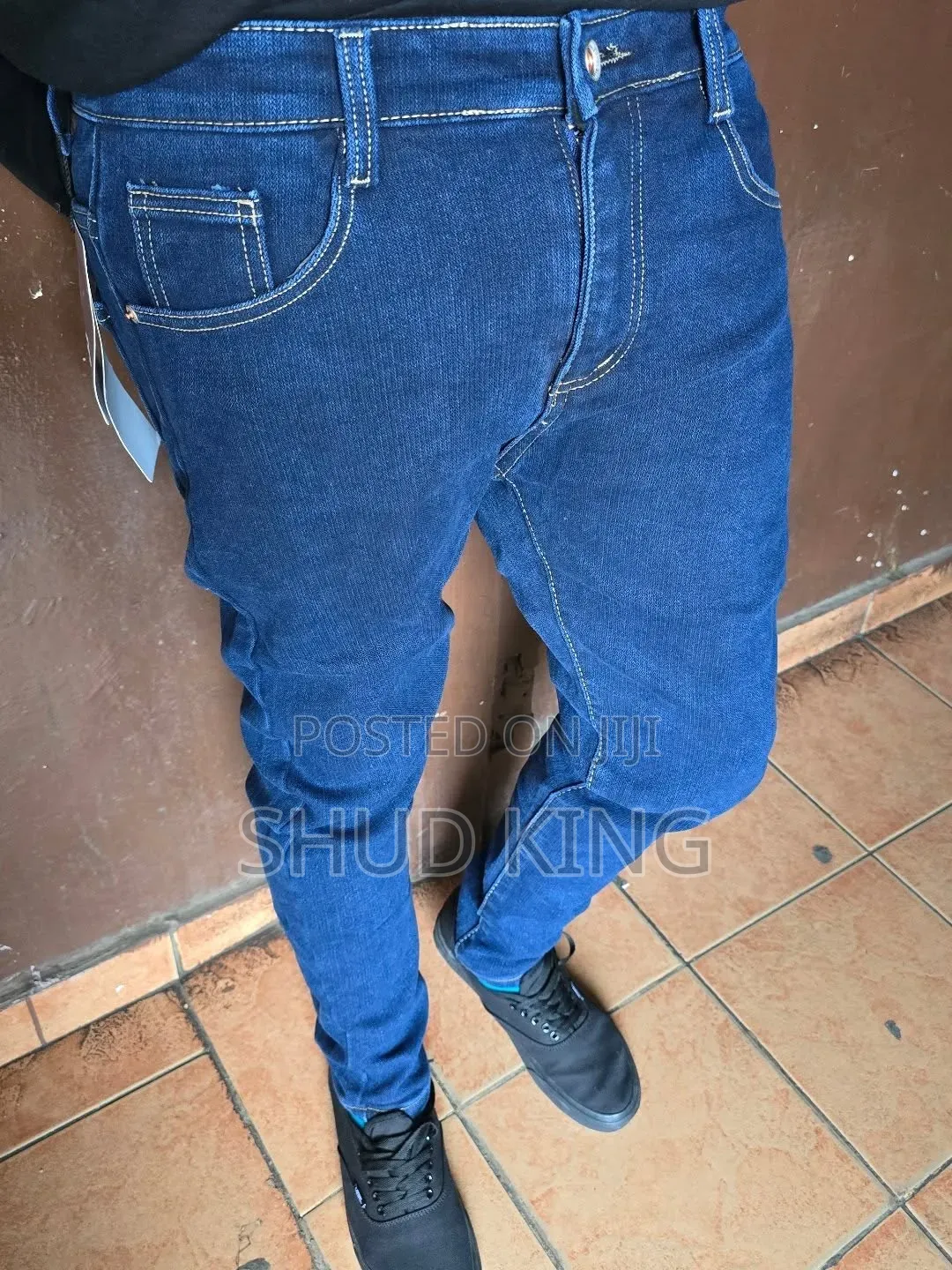 Men Jeans Fitting