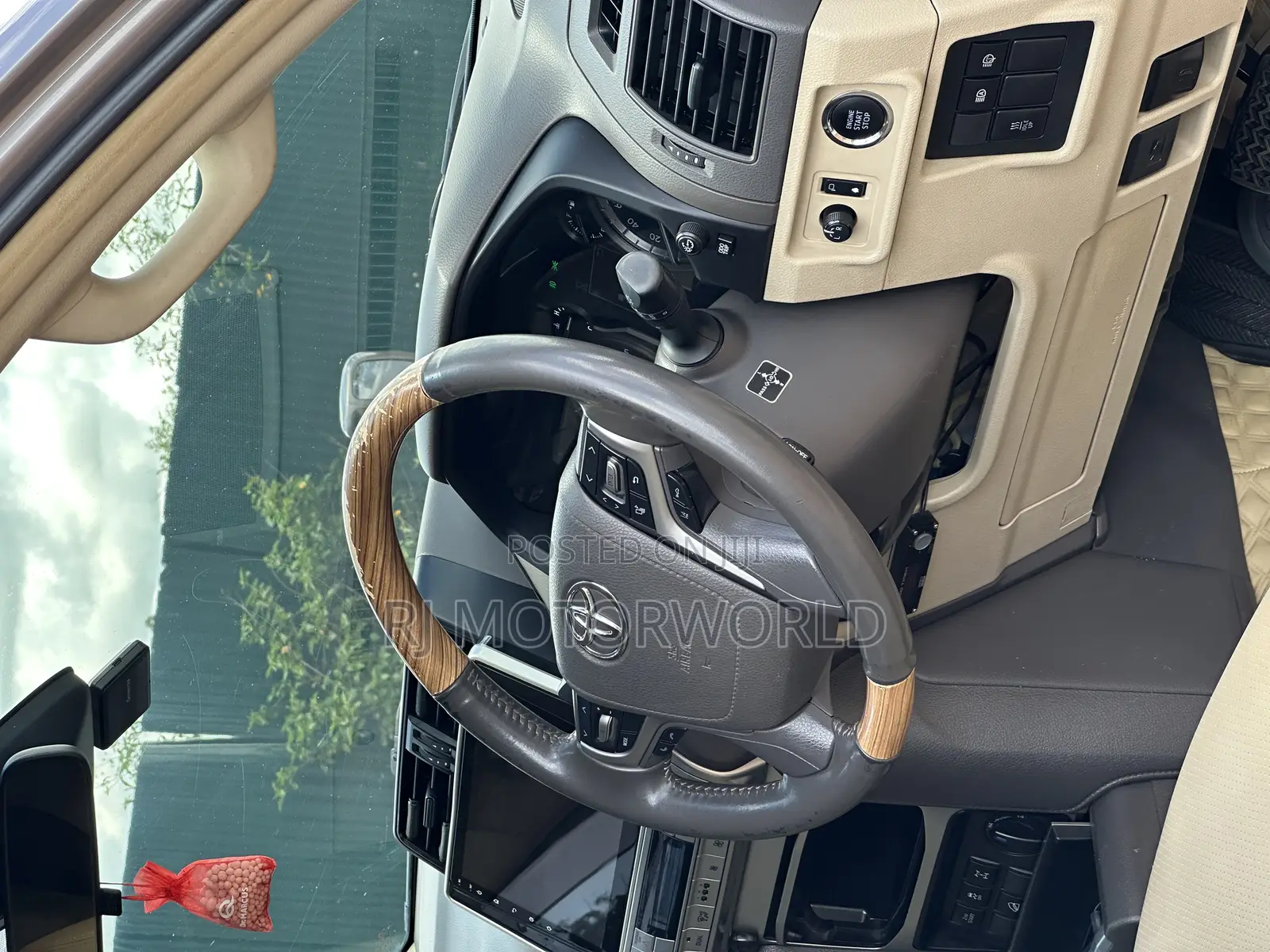 Toyota Land Cruiser Prado 2.8 2018 Gray