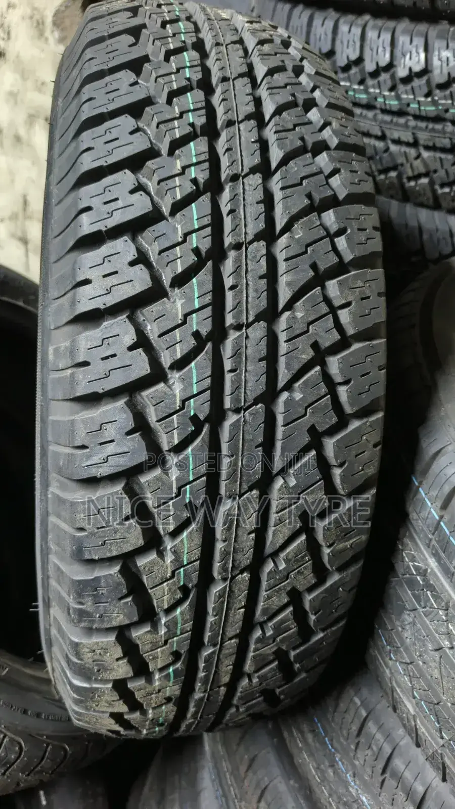 235/70r16 Maxtrek
