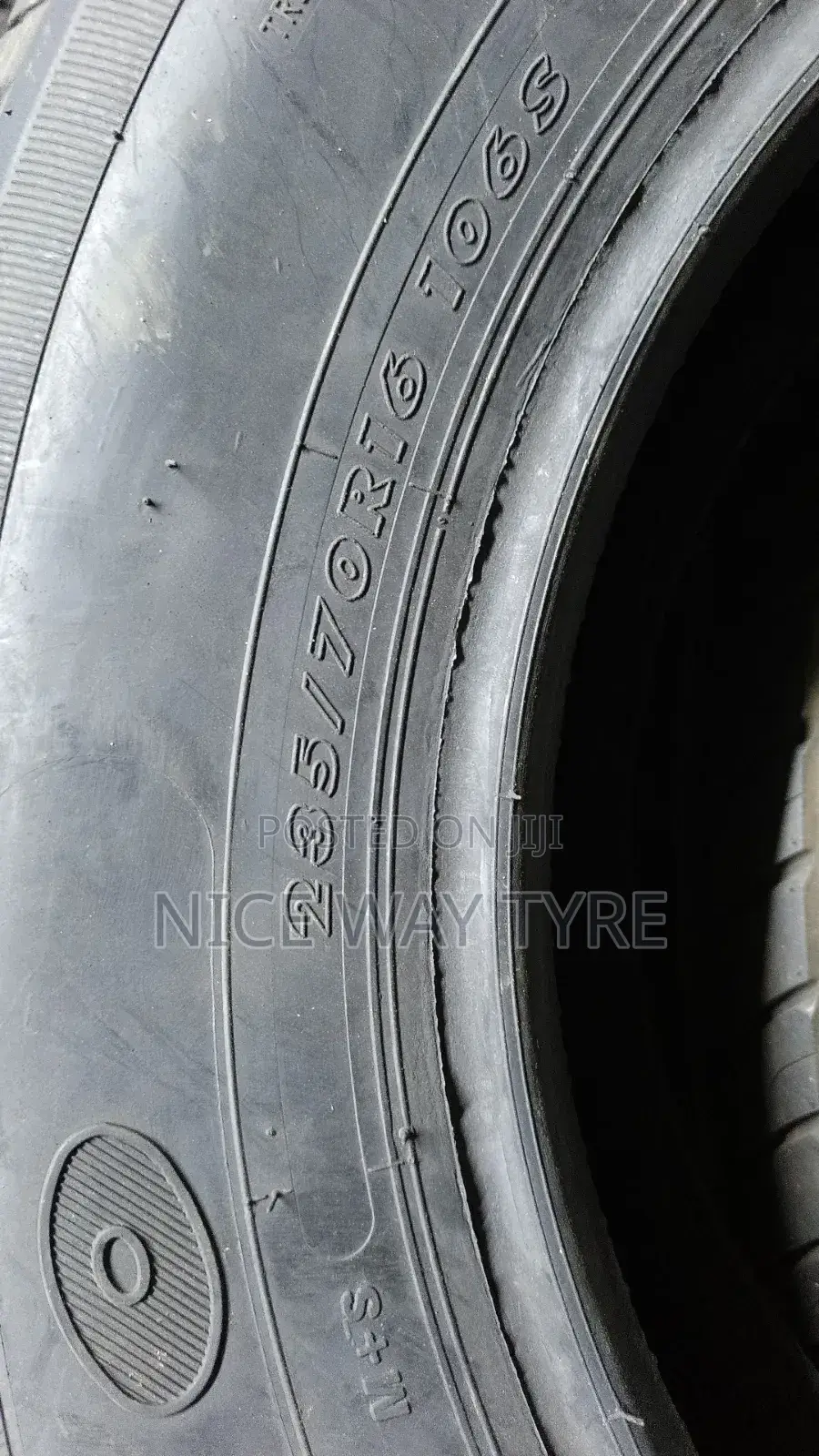 235/70r16 Maxtrek