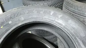 235/70r16 Maxtrek