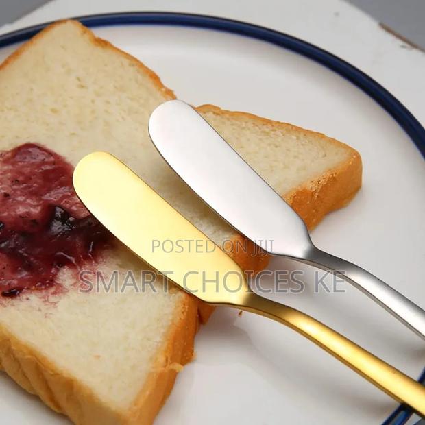 Butter Knife
Smooth Spreads Only