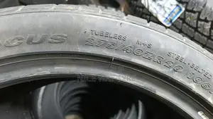 275/40r20 Fortune