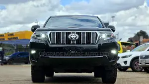 Toyota Land Cruiser Prado Kakadu 2020 Black