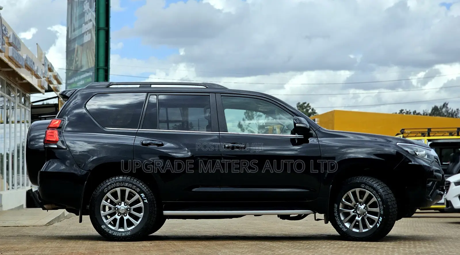 Toyota Land Cruiser Prado Kakadu 2020 Black