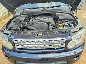 Land Rover Discovery 2014 Blue