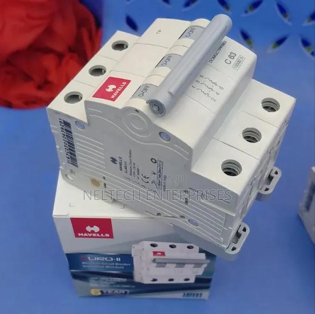 Havels Tripple Pole 32 Amps - thumbnail 2